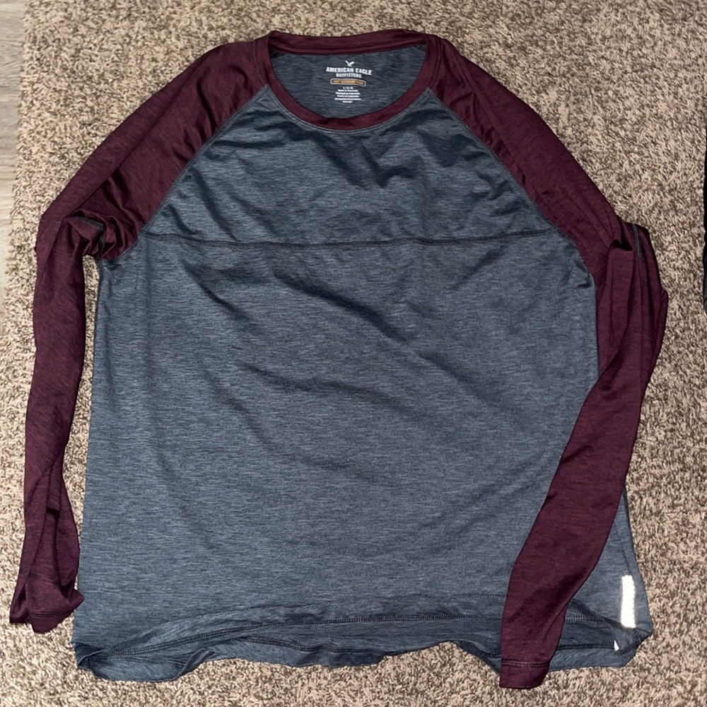 American Eagle long-sleeve